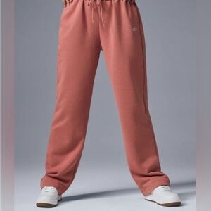 ALO Yoga Soft Terracota Accolade Straight Leg Sweatpants